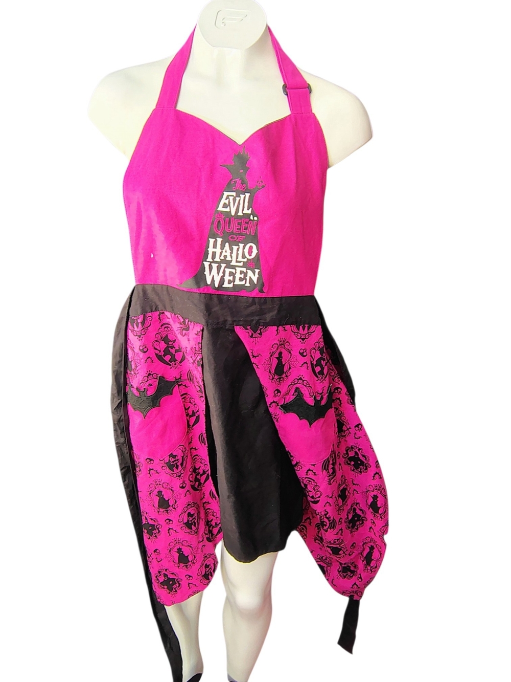 Disney Hot Pink and Black Evil Queen Halloween Apron